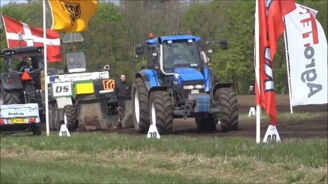 New Holland TM 150 til traktortræk i Hobro 2014 смотреть онлайн