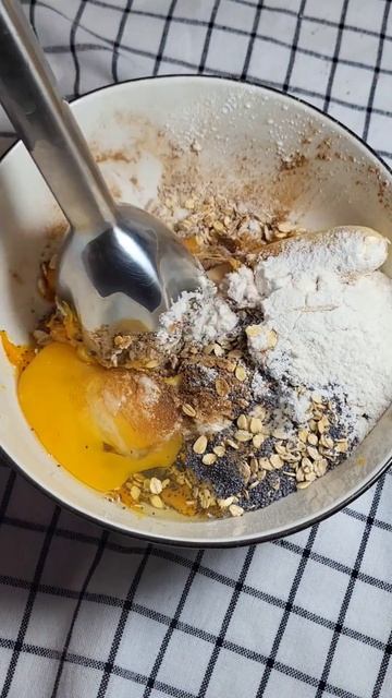 Ой вкуснота 🥞они не останутся на завтра #рецепты #панкейки #перекус #оладьи #тыкварецепты #тыква смотреть онлайн