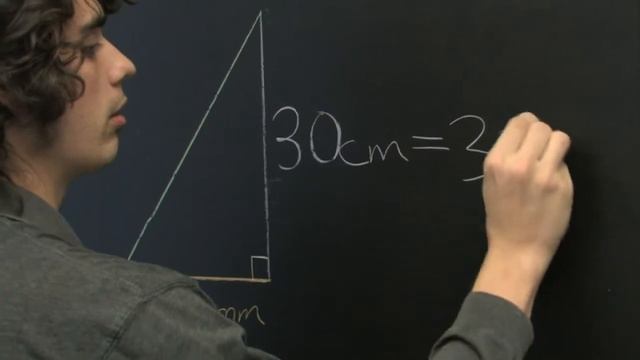 How to Find the Area of a Right Triangle in Millimeters Squared смотреть онлайн