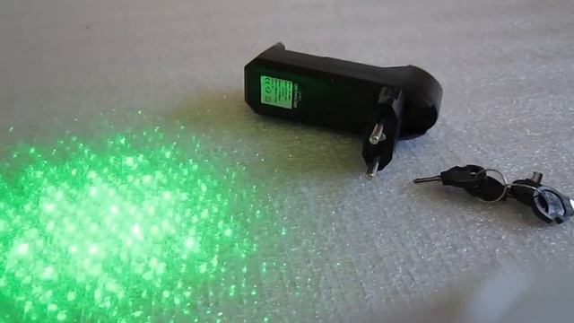 High quality Green Laser 303 Pointer смотреть онлайн