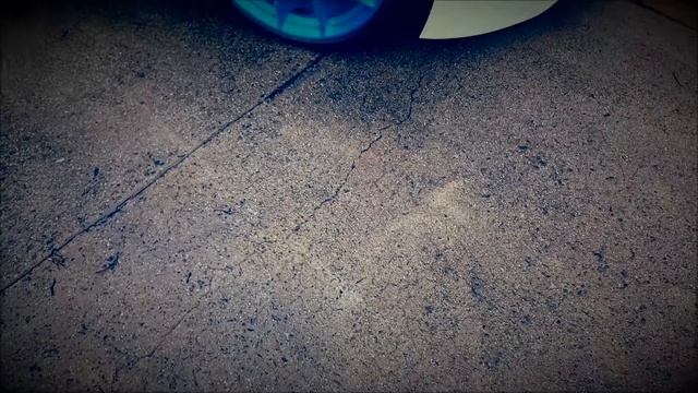 BMW I8 lowered with 21" HRE P101 wheels in iLectric Blue смотреть онлайн