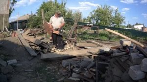 ЖИВЕМ В ДЕРЕВНЕ!!ПРОДОЛЖАЕМ РАСХЛАМЛЕНИЕ!!ПИЛИМ!!КОЛЕМ!!ПОДАРИЛИ МУЗЫКАЛЬНЫЕ ИНСТРУМЕНТЫ!!