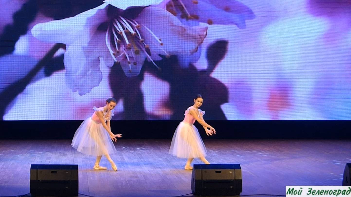 Мария Исаева, Дарья Данилова - Грации (музыка Ф. Мендельсона, постановка Г. Епанчинцевой) смотреть онлайн