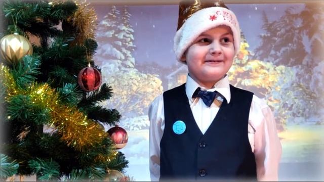 Новогоднее поздравление от эстрадно-театральной студии "ПРОСТО". смотреть онлайн