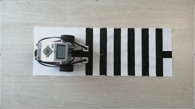 Программа остановки на N-полосе штрих-кода Lego EV3