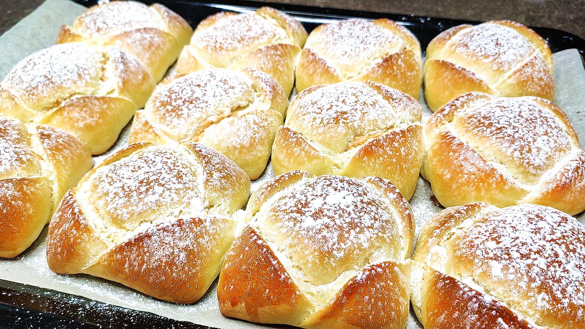 Готовлю ИХ уже несколько дней на ВСЕ праздники! ИДЕАЛЬНЫЕ булочки с творогом - ПЫШНЫЕ как пух! смотреть онлайн