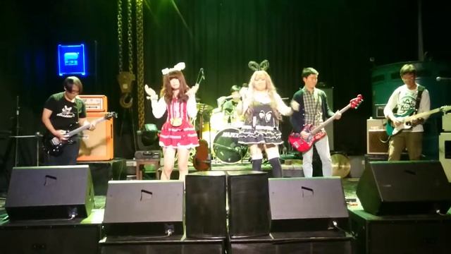 那一天看的表演的名字我們到現在還不知道 PIPE Live - 絨毛兔 02 смотреть онлайн