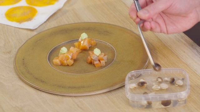 Menu 10 | Gang 1 | Beekforel*** - Jonnie Boer - The Lemon Tree смотреть онлайн