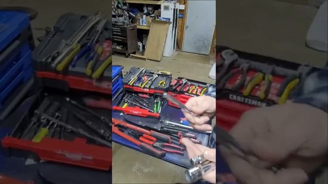 Truckers Toolbox Tour #budgetfriendly #ratchet #automobile #craftsman #cheap смотреть онлайн
