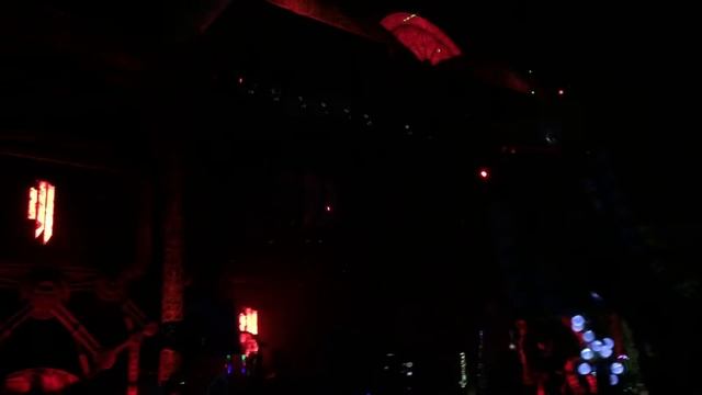 Skrillex Live at Electric Forest 2015 "GTA - Red Lips" feat. Sam Bruno (Remix) смотреть онлайн