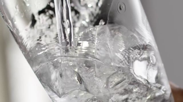 hansgrohe Metris Single Hole Kitchen Faucet смотреть онлайн