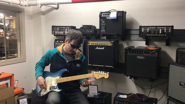 Elite Strat, Blues Junior and Fuzz Factory смотреть онлайн