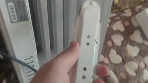 Как установить, прикрепить ножки с колёсиками к масляному радиатору (обогревателю) Неолайн, Баллу.