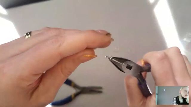DIY Easy Beginner Chain Maille Mobius Drop Earrings смотреть онлайн