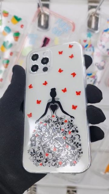 Силиконовый чехол Принцесса в бабочках для iPhone 12 / 12 Pro / Айфон 12 / 12 Про смотреть онлайн
