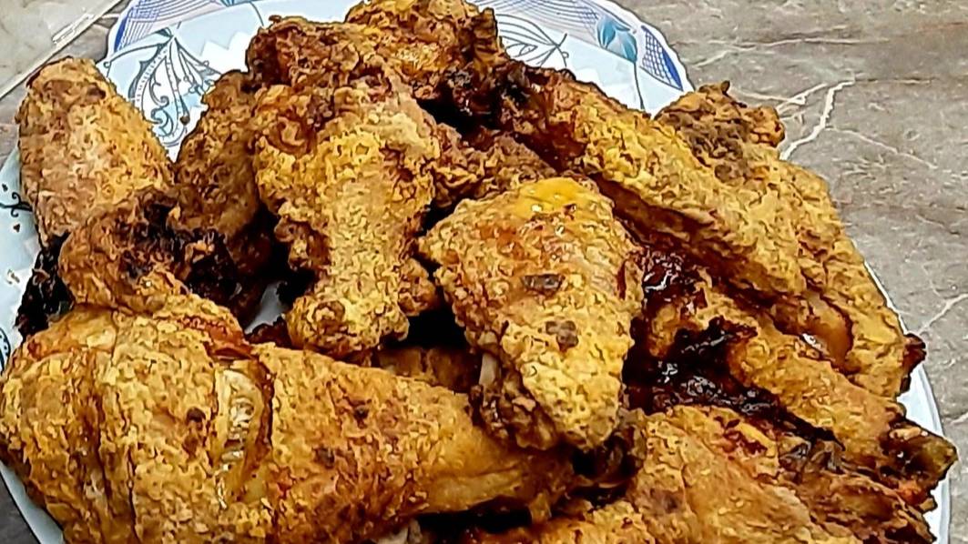 Секрет Самых Вкусных Хрустящих КРЫЛЫШЕК лучше , чем в КФС!! Дети будут просто в Восторге!! смотреть онлайн