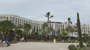 Мантера отель в Сириусе