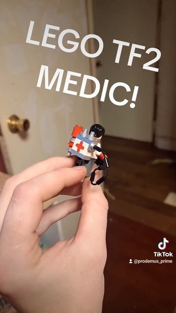 Lego Medic! #teamfortress2 #lego #medic #tf2 #medicine #doctor смотреть онлайн