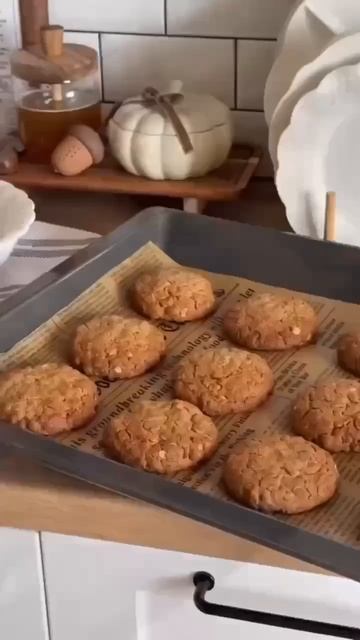 ОВСЯНОЕ ПЕЧЕНЬЕ смотреть онлайн