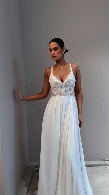 Свадебное платье Эстер из шифоновой коллекции от бренда Gabbiano