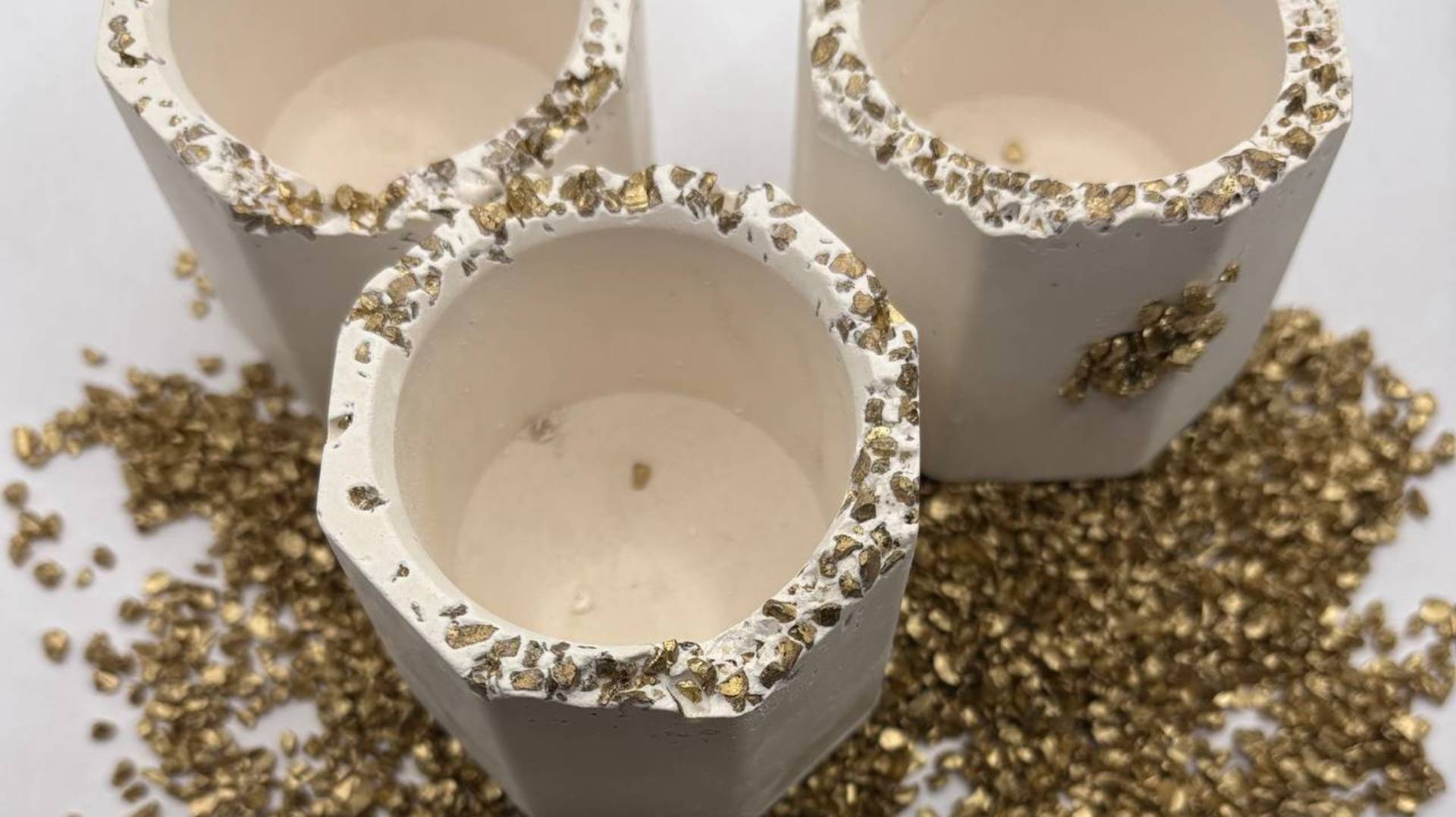 Гипс! Техника разрушение! Делюсь своим опытом 🤗! #гипс #украшаемдом #техникаразрушение