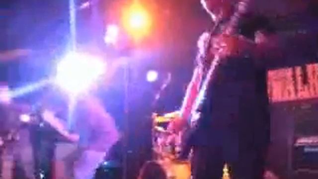 LITTLE MISS MACHETE, bossanova, live @ the boardwalk смотреть онлайн