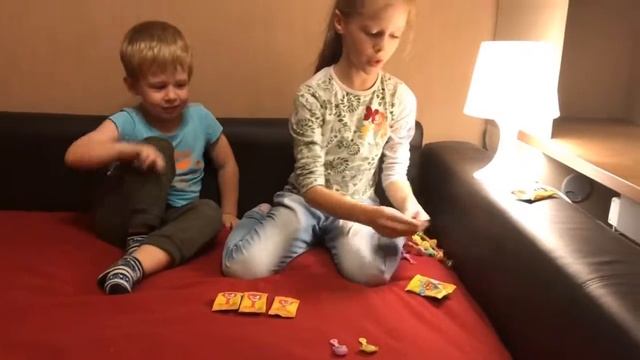 Открываем 6 упаковок скрепышей! Кто нам попадётся? смотреть онлайн