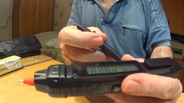 Полезная мелочь с Алиэкспресс Умный цифровой мультиметр 4000 отсчетов смотреть онлайн