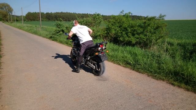 Ghost Rider Pálení pneu (Yamaha FZ6 ) смотреть онлайн