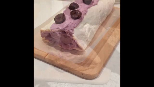 Меренговый рулет