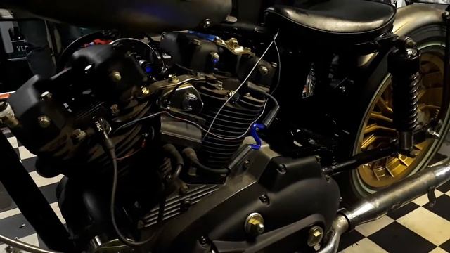 1977 Harley Ironhead Dr. Neon's Glow-Jobs Spark plug wire Test run смотреть онлайн