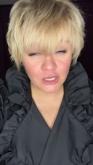 НЕ ГОВОРИ, ЧТО ТЫ ЛЮБИШЬ МЕНЯ. смотреть онлайн