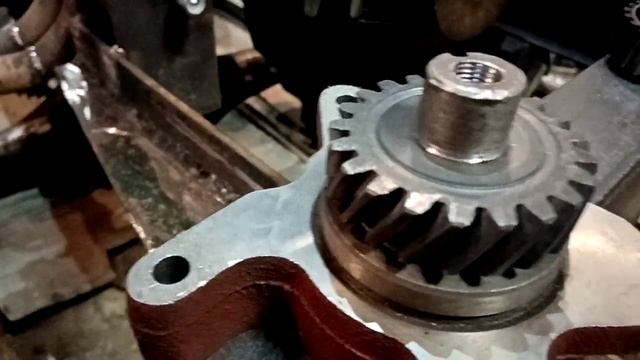 Мини погрузчик. Установка двигателя. смотреть онлайн