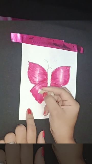 Colour butterfly with me 🦋 #colour #oilpastels #drawing #shorts #memories #pink #colourmixing смотреть онлайн