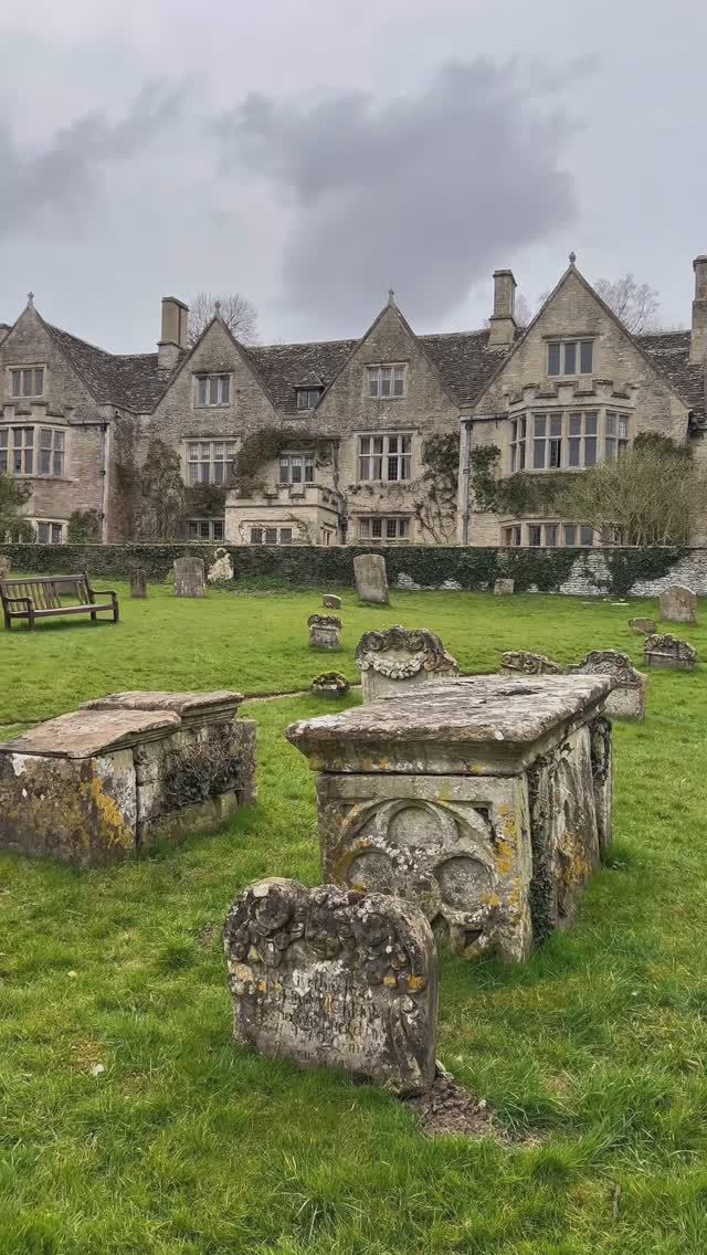 Английские кладбища #кладбище#англия#путешествияпомиру смотреть онлайн