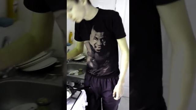 Кузнечик смотреть онлайн