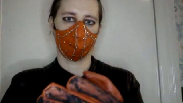 Wearing Red Leather Lace Gloves смотреть онлайн