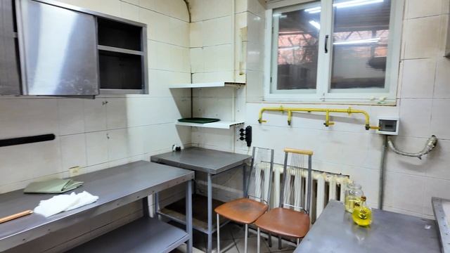 Сдаем в аренду помещение 296 м.кв. коммерческого назначение (общепит) смотреть онлайн