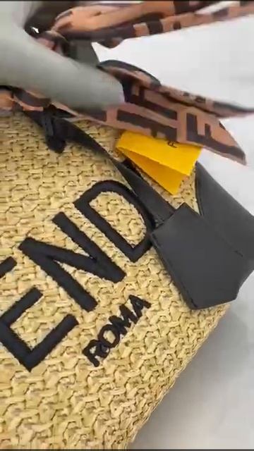 Сумка бренд Fendi смотреть онлайн