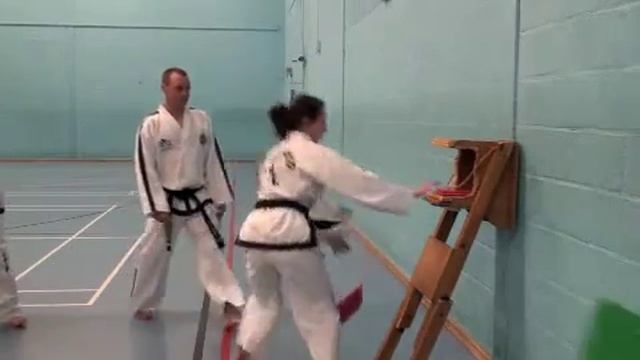 57 Breaks 1 - Mobile.m4v смотреть онлайн