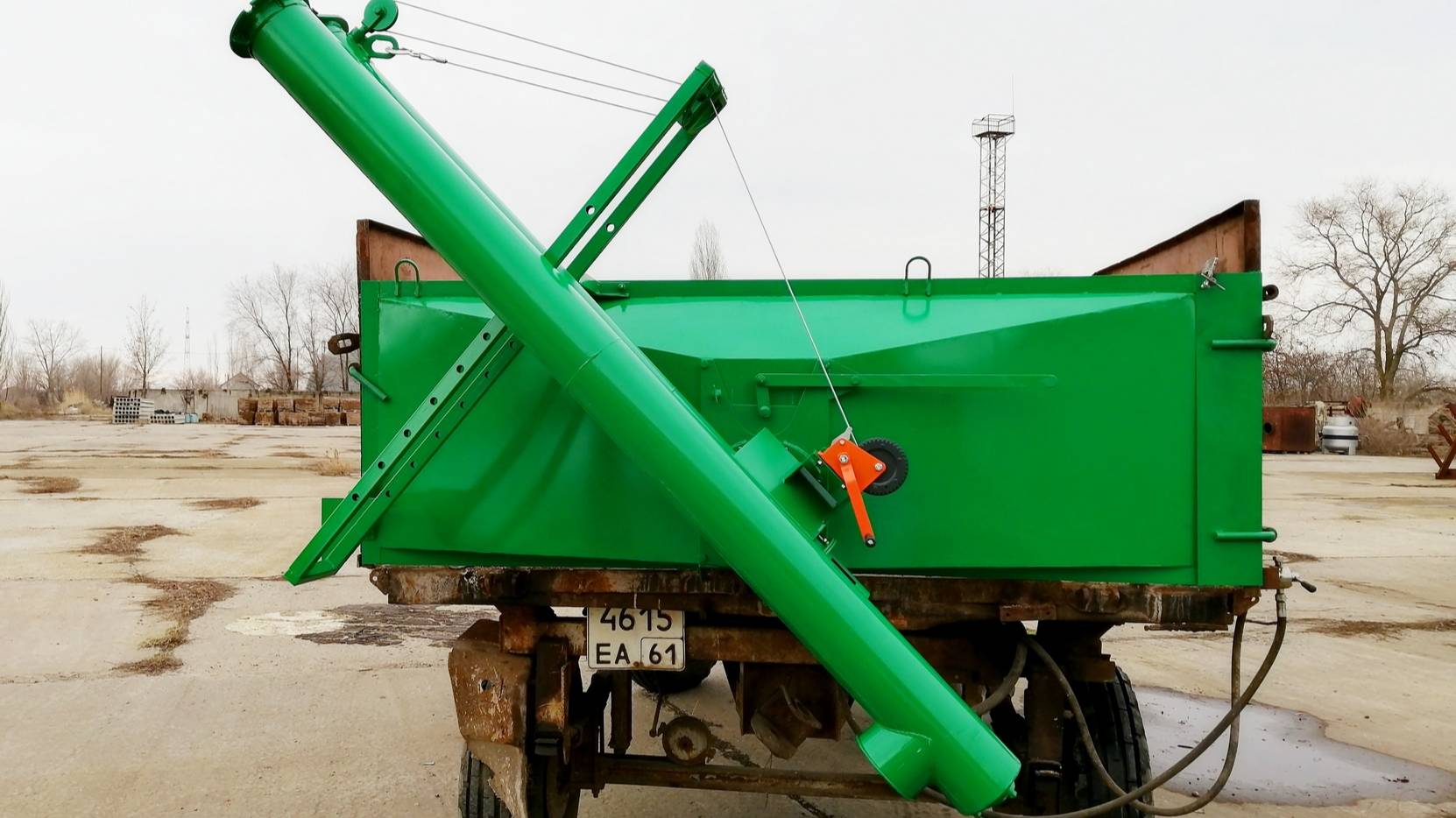 Загрузчик сеялок Зус-Л, Зус-Лкп, Зус-С диаметр шнека 170 мм.