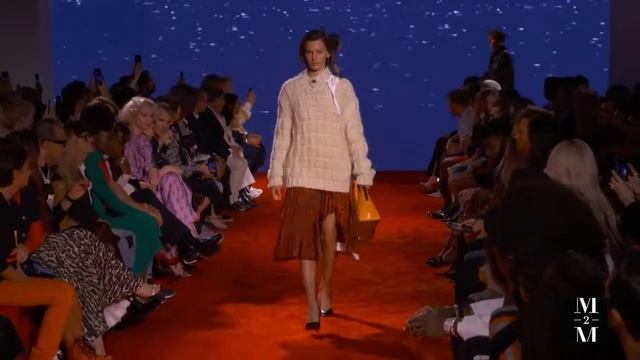 Calvin Klein ss19 смотреть онлайн
