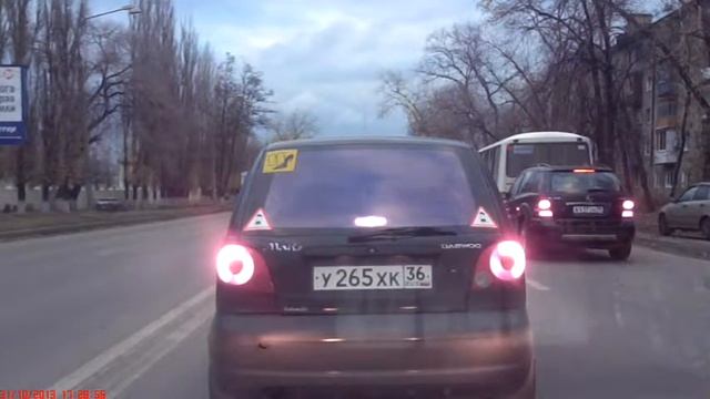 тротуар-для меня,а не для пешеходов! смотреть онлайн