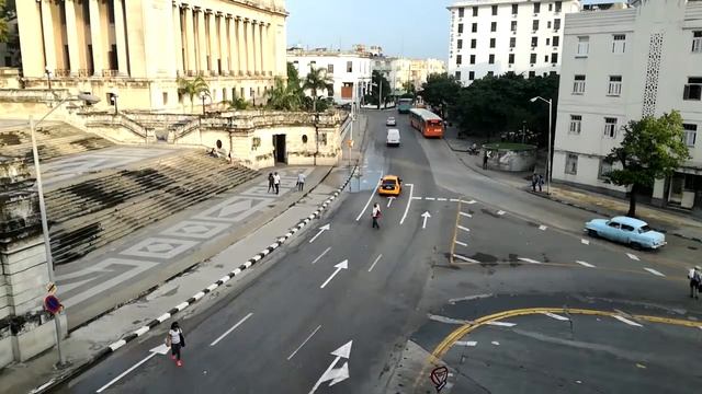 Timelapse Havana University смотреть онлайн