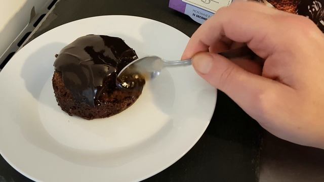 ALDI Holly Lane Chocolate Steamed Puddings (2x110g) смотреть онлайн