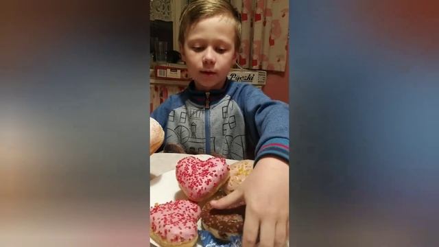 Жирный четверг в Польше. ем пончики с Бедренки