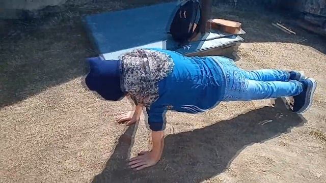 Топ 5 упражнений для закрепления навыков в паркуре! смотреть онлайн