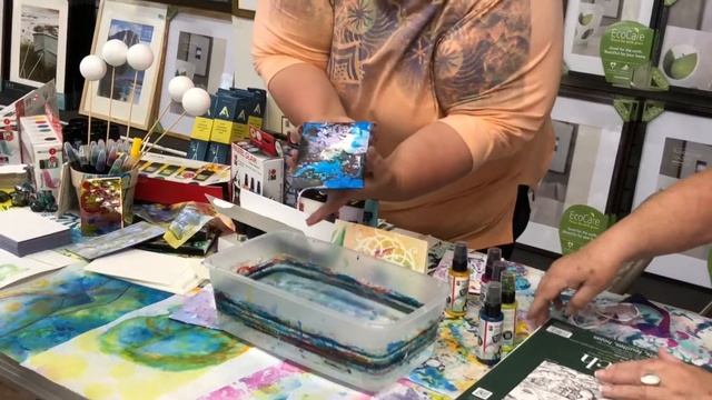 Marabu Artist Educator Priscilla Houliston @ Merion Art 5/26/18 смотреть онлайн