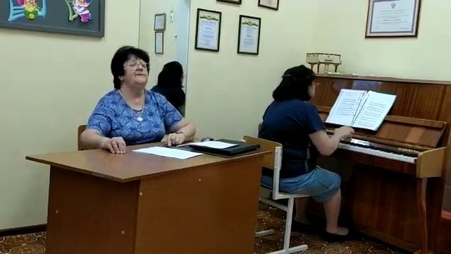 Тема "Итоговое занятие. Споёмте вместе" смотреть онлайн