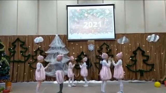 Новогодний челлендж продолжается! смотреть онлайн